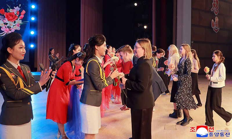 Joint friendship gathering of youths of DPRK and Russia held