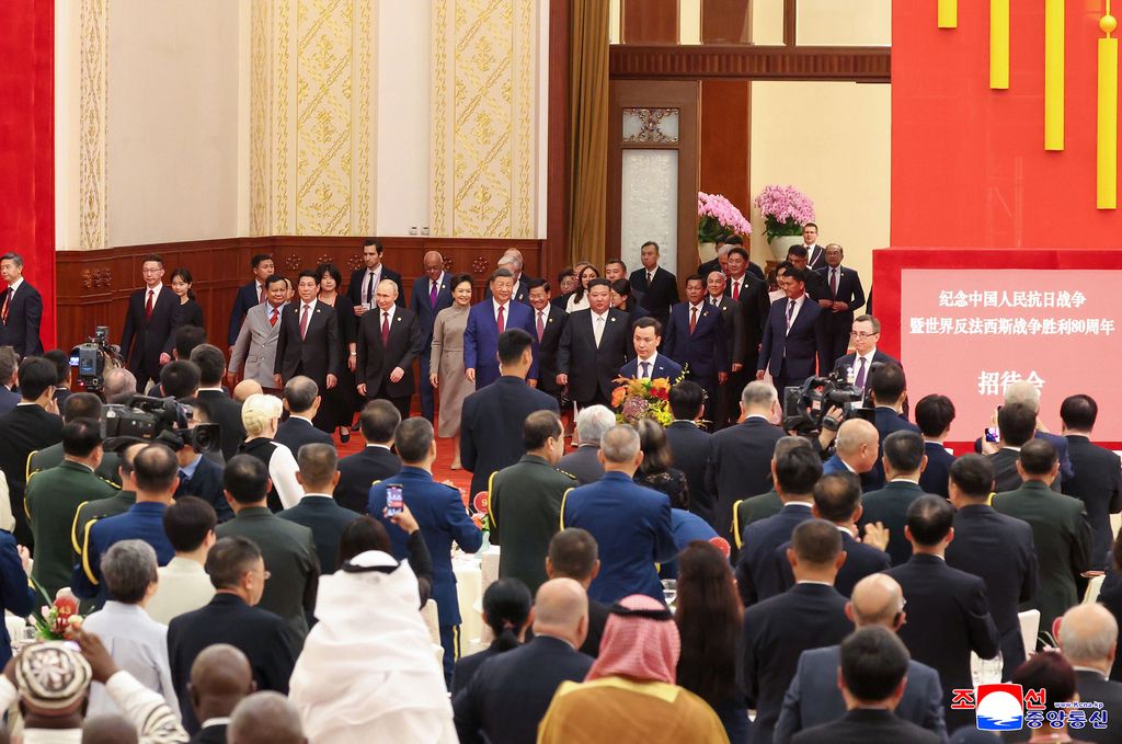 RespectedComrade Kim Jong Un participates in commemorations marking 80th anniversary of victory of Chinese People's War of Resistance against Japanese Aggression and World Anti-Fascist War - Image 2