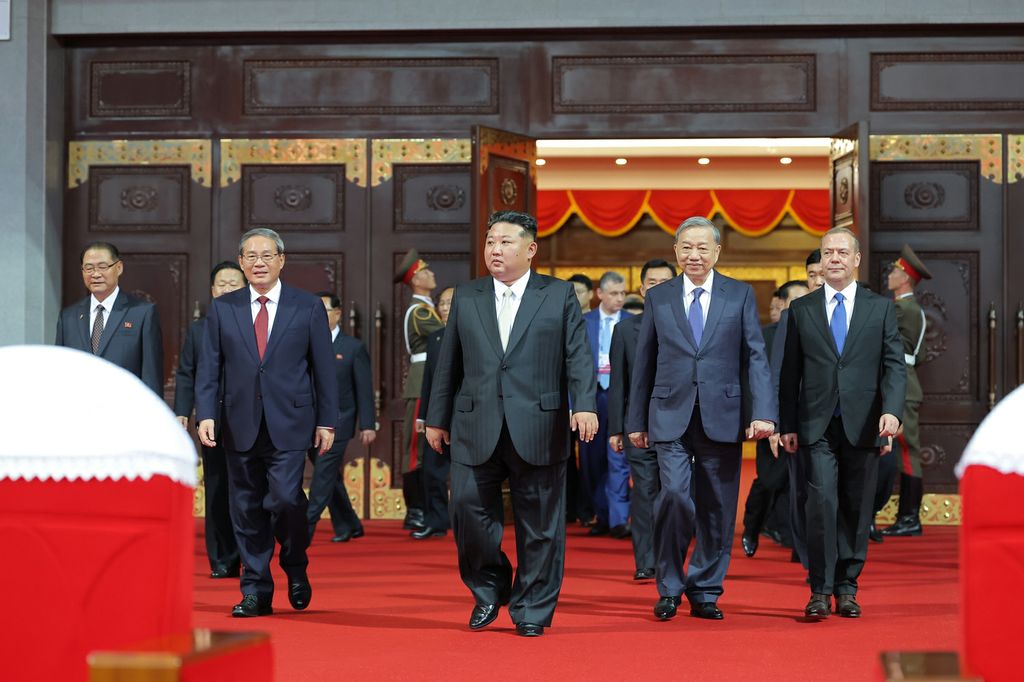 Meeting to Celebrate 80th Founding Anniversary of Glorious WPK Held with Splendor - Image 11