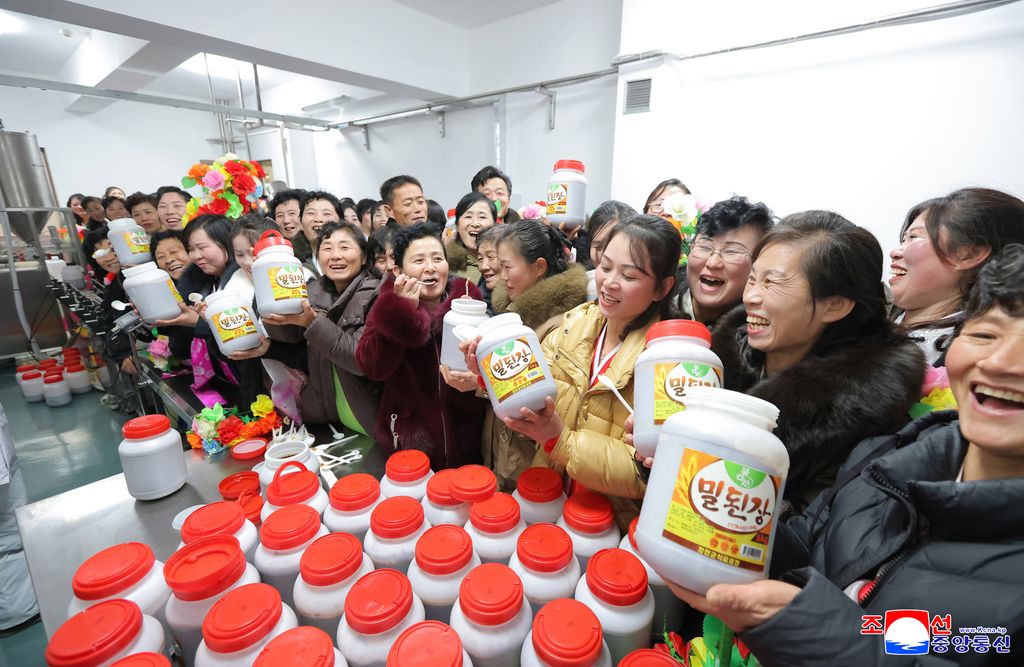 Today's News - Image 49