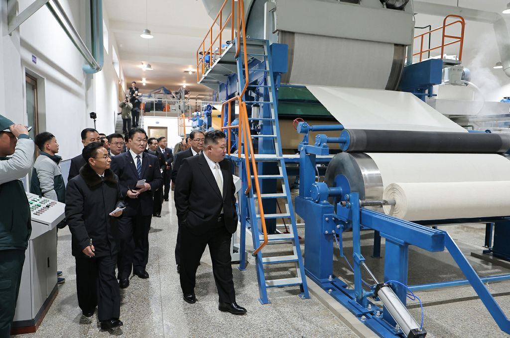 Unsan Paper Mill Inaugurated in South Phyongan Province - Image 6