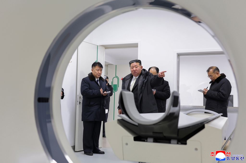 Today's News - Image 217