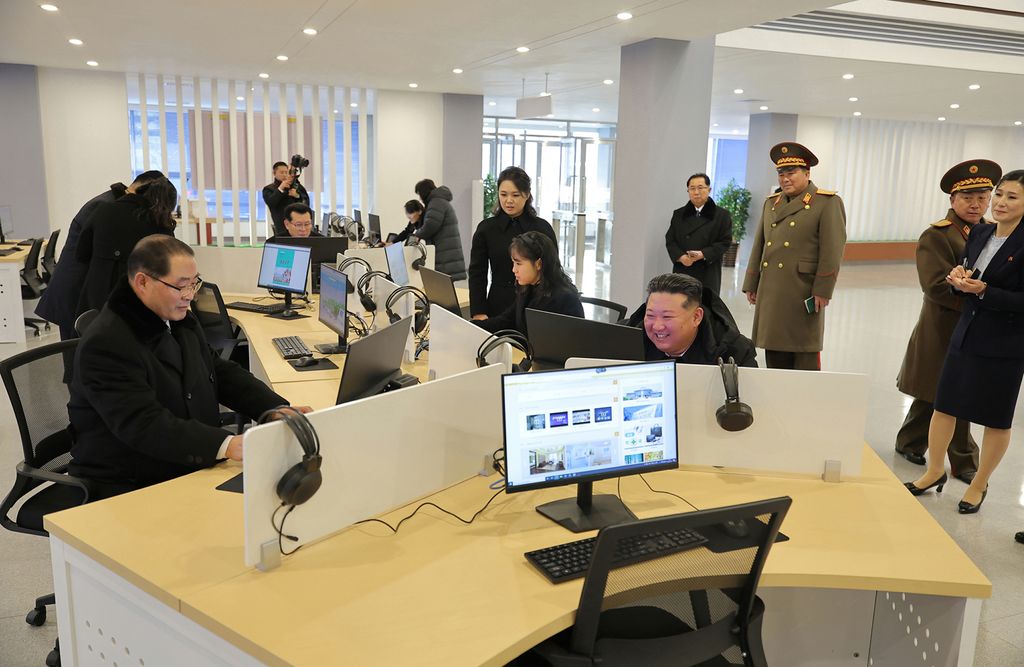 Inauguration Ceremony of Regional-industry Factories and Leisure Complex Held with Splendor in Kangdong County - Image 23