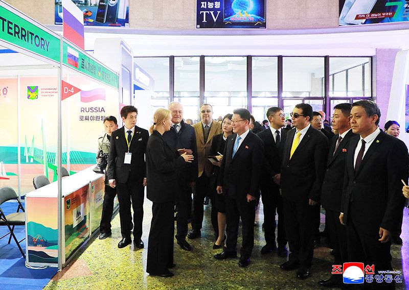 Pyongyang autumn international trade fair opens - Image 5