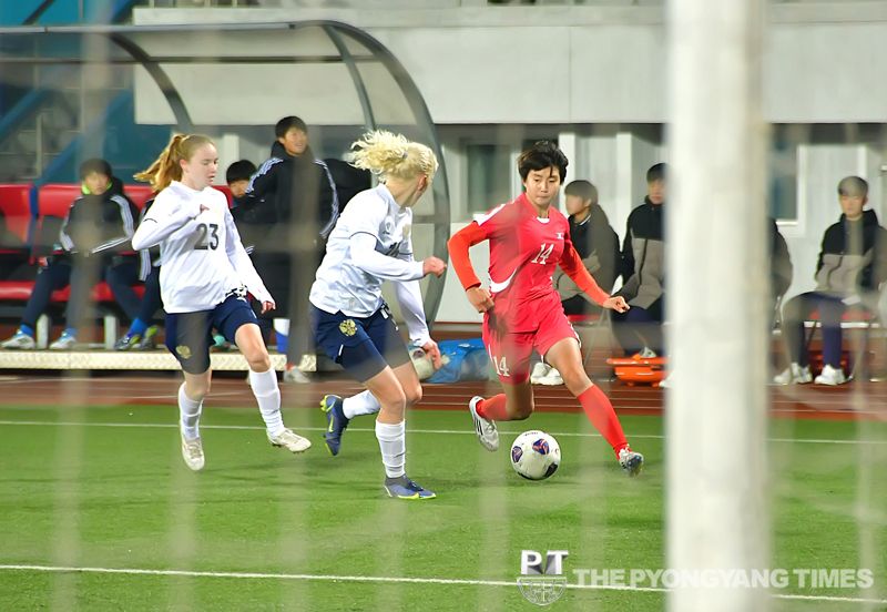 Today's News - Image 216