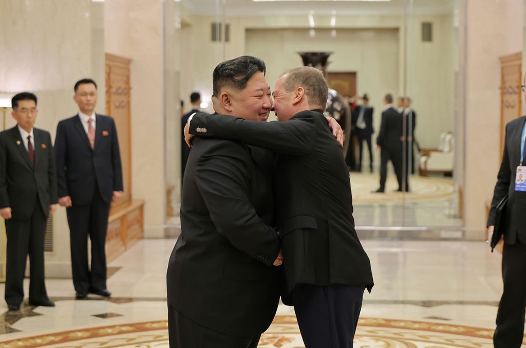 Respected Comrade Kim Jong Un Meets President of United Russia Party