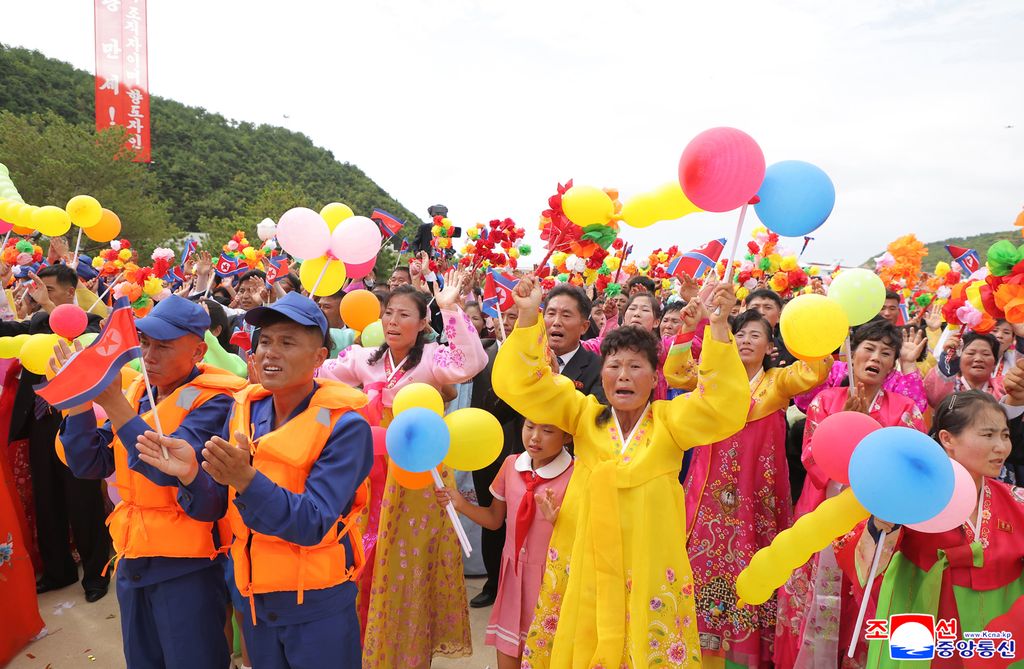 Another spectacular fairyland on east coast in new era of regional developmentInaugural ceremony of Ragwon County Offshore Farm takes place with splendour - Image 18