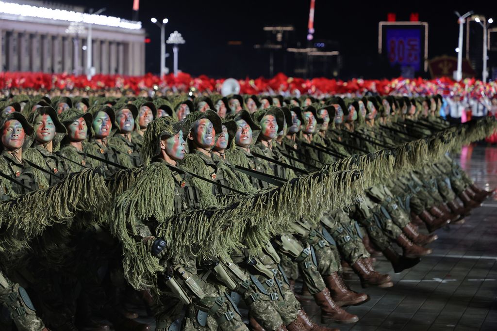 Miltary Parade Marks 80th Founding Anniversary of WPK - Image 30