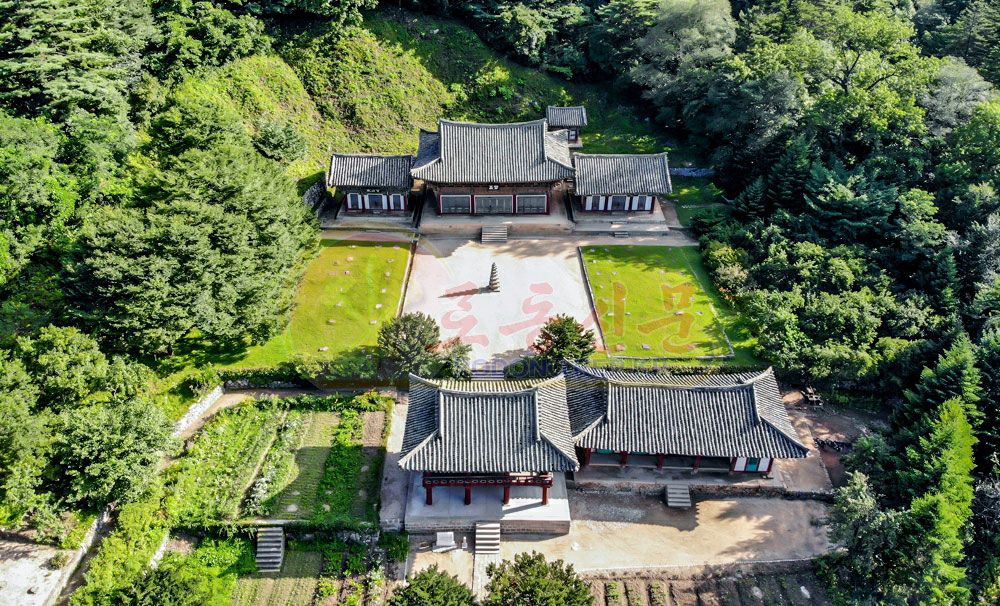 Superior Historic and Cultural Heritages of Famous Mountain - Image 5