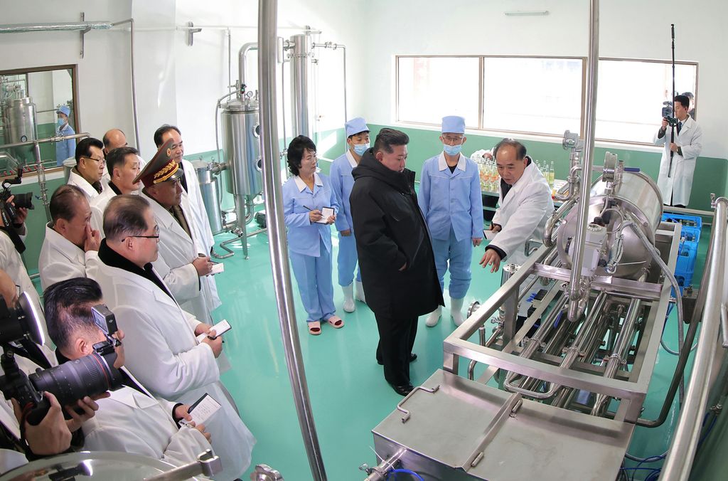 Inauguration Ceremony of Regional-industry Factories in Jaeryong County Held - Image 8