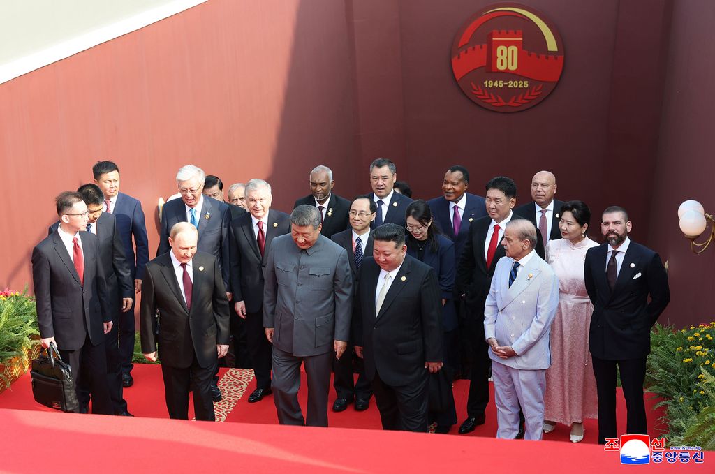 RespectedComrade Kim Jong Un participates in commemorations marking 80th anniversary of victory of Chinese People's War of Resistance against Japanese Aggression and World Anti-Fascist War - Image 6