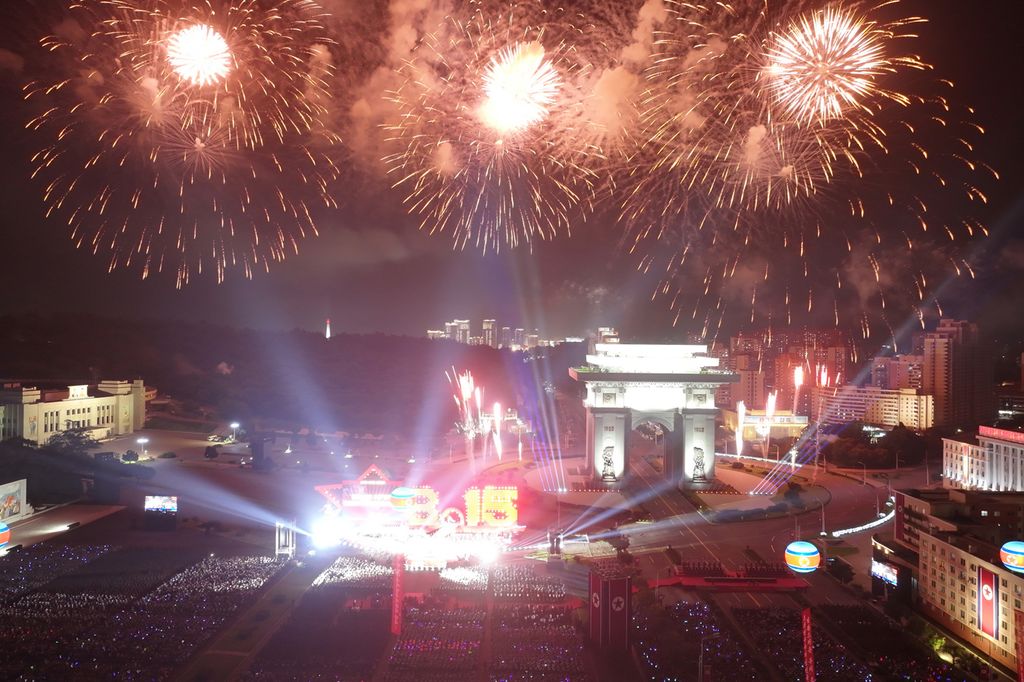 Art Performance Given in DPRK to Mark ８０th Anniversary of Korea’s Liberation - Image 17