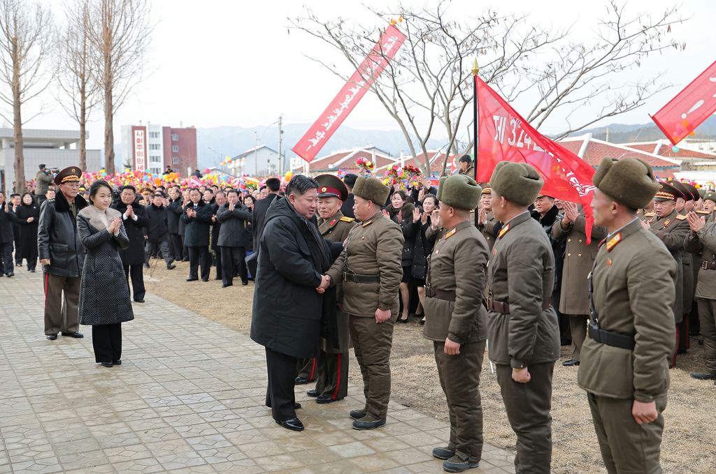 Regional-Industry Factories Inaugurated with Splendor in Sinpho City of DPRK - Image 6