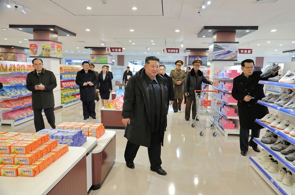 Inauguration Ceremony of Regional-industry Factories and Leisure Complex Held with Splendor in Kangdong County - Image 12