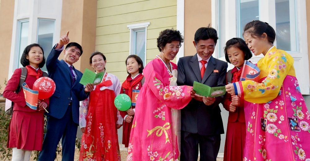 Farmers of Kumdae Farm in DPRK Move into New Houses - Image 6