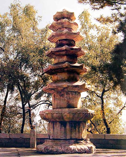 Korean Pagoda Architecture with Long History - Image 2