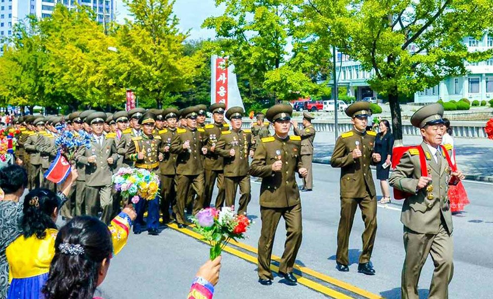 Letter of Loyalty Relay Teams Heading for Pyongyang - Image 4
