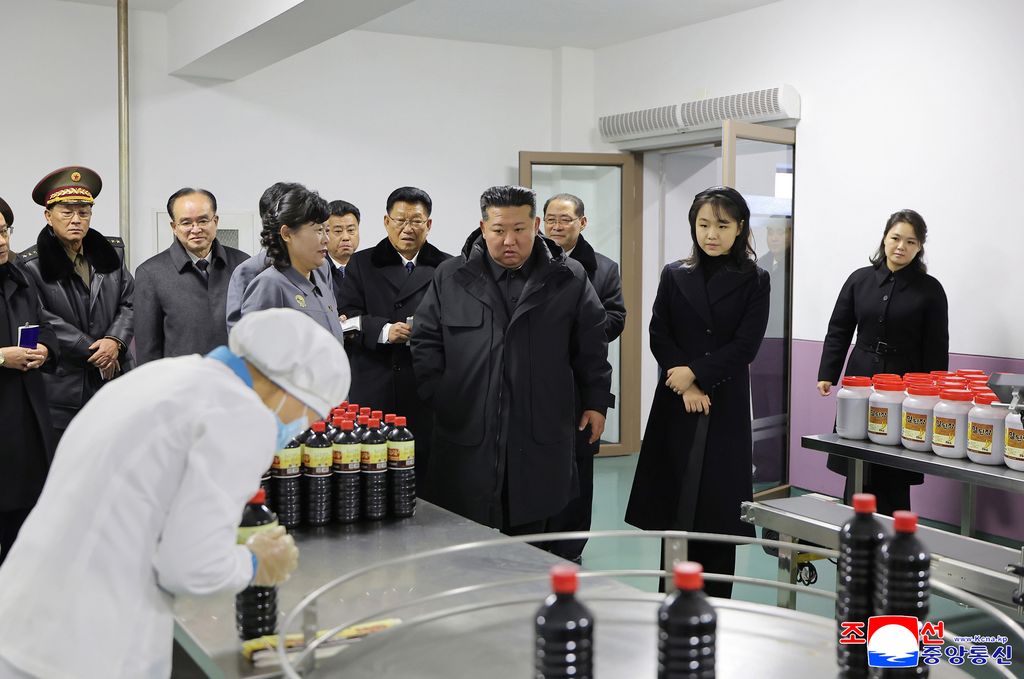 Today's News - Image 61