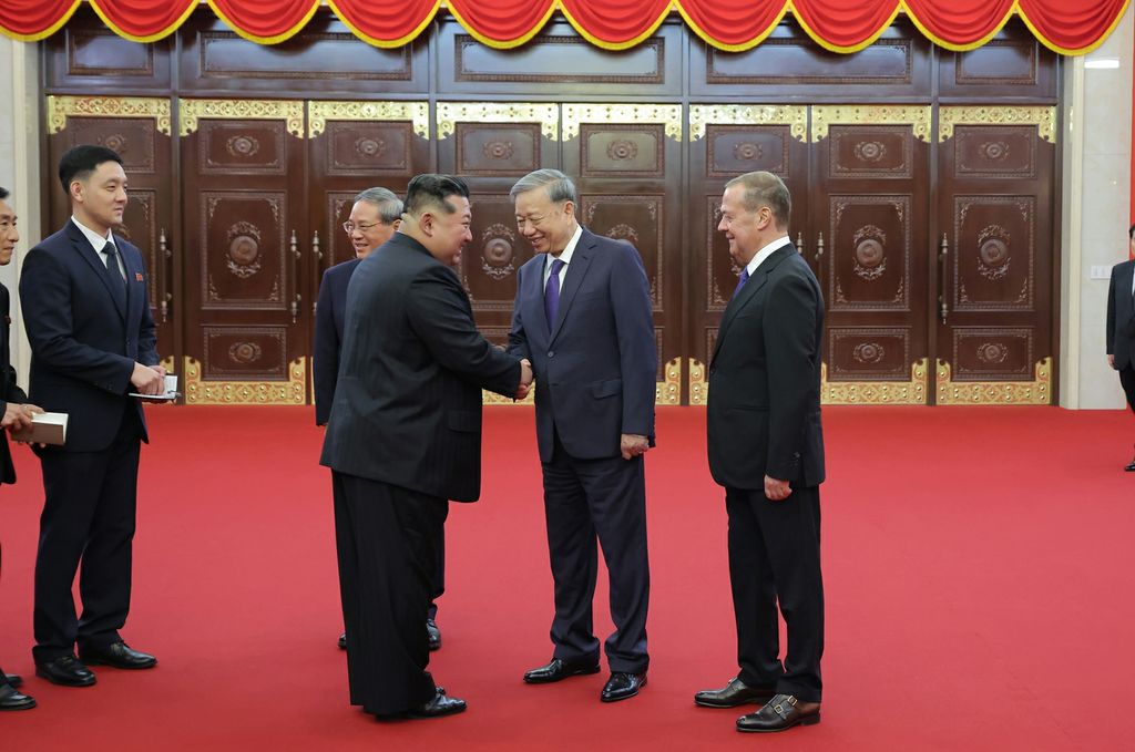 Meeting to Celebrate 80th Founding Anniversary of Glorious WPK Held with Splendor - Image 8