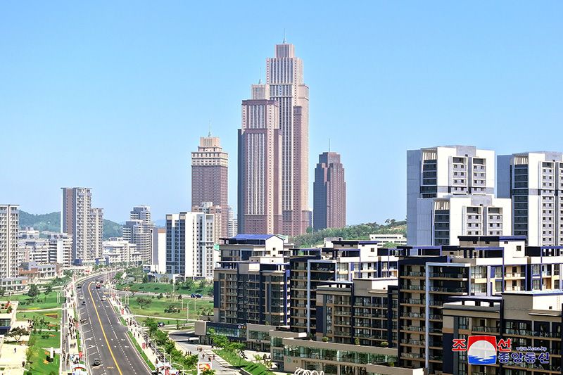 Yesterday and today of Pyongyang (4) - Image 2