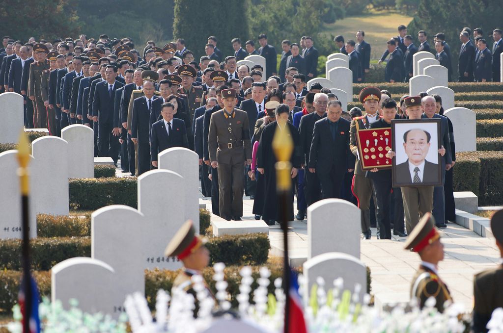 Funeral for Late Kim Yong Nam Held - Image 15