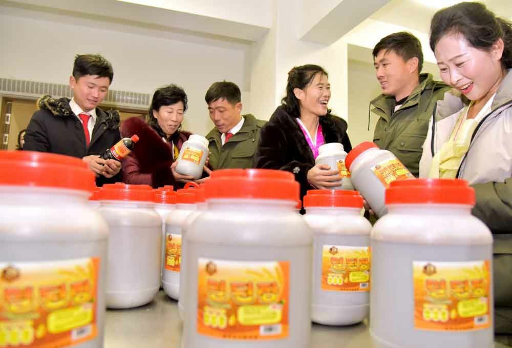 Inauguration Ceremony of Regional-Industry Factories Held in Yomju County - Image 13