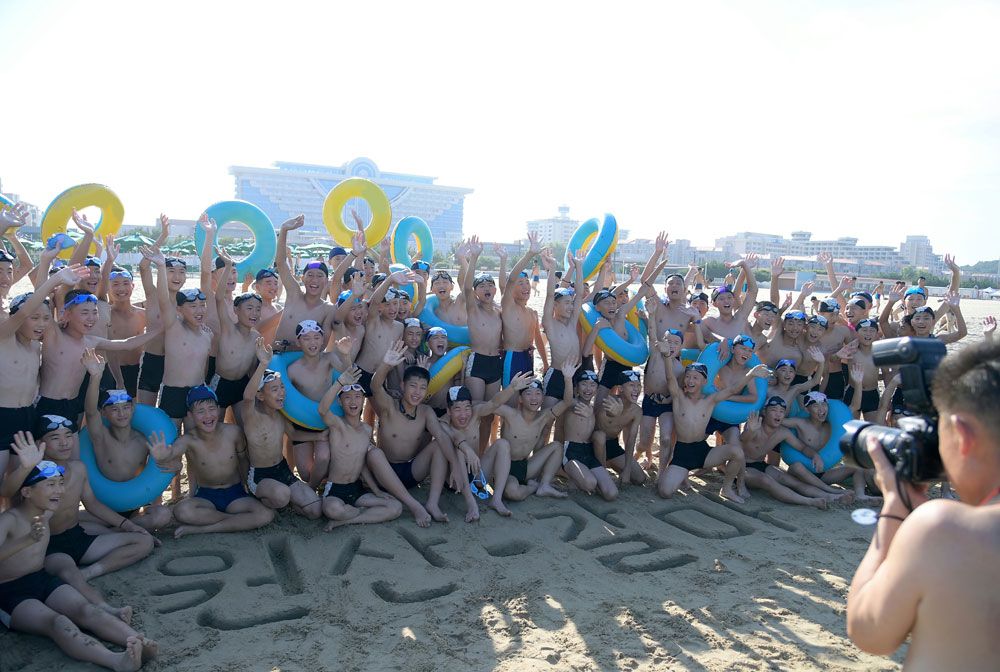 Students of Revolutionary Schools Spend Enjoyable Days in Wonsan Kalma Coastal Tourist Area - Image 15