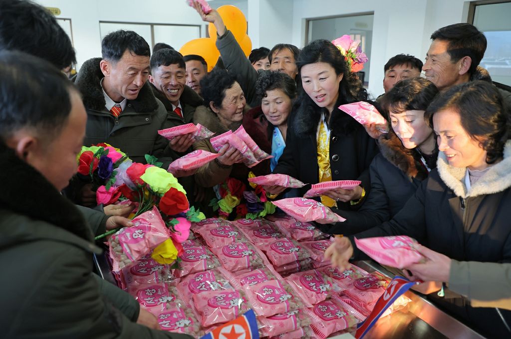 Regional-Industry Factories Inaugurated with Splendor in Sinpho City of DPRK - Image 23