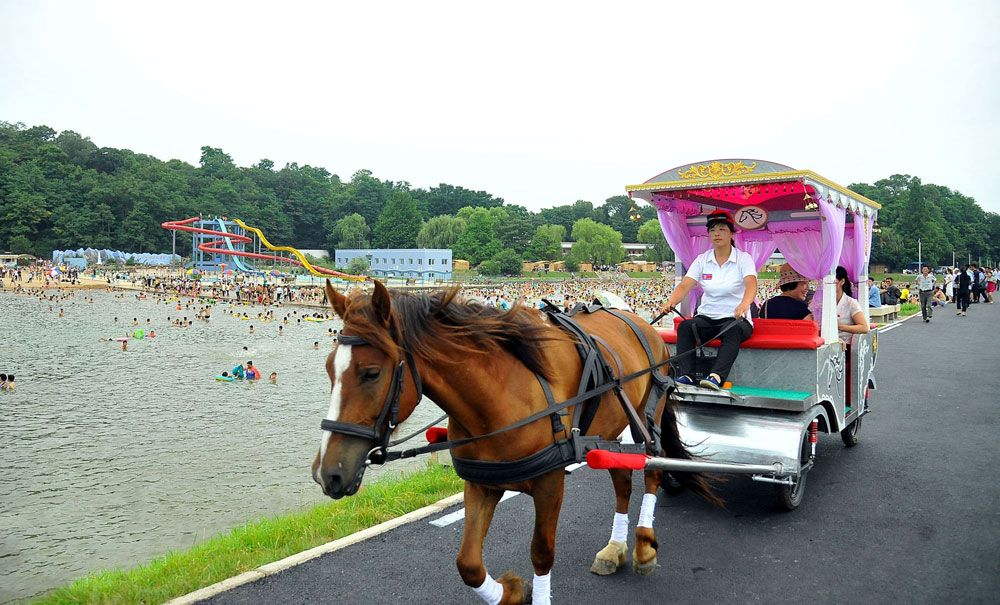 Waudo Pleasure Ground Remodeled in Nampho Municipality of DPRK