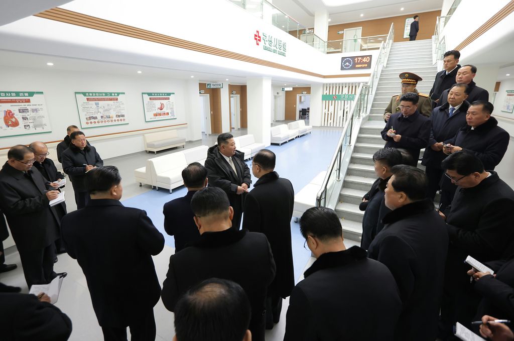 Inaugural Ceremony of Kusong City Hospital Held with Splendor - Image 16