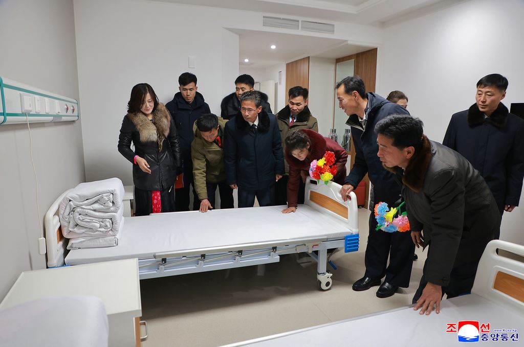 Today's News - Image 28