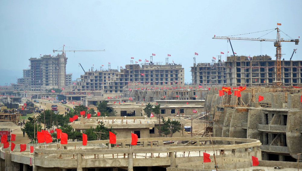 KCNA Report on Completion of Coastal Tourist Resort in Myongsasimni of Kalma Peninsula - Image 6