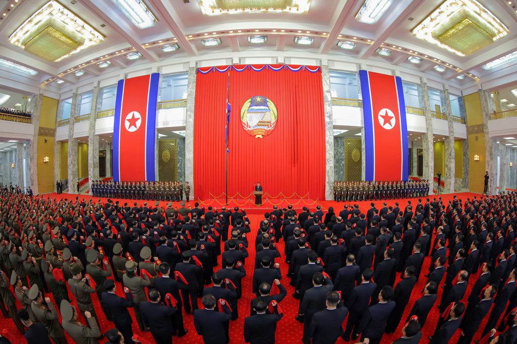 National Flag-raising and Oath-taking Ceremony Held to Mark Constitution Day