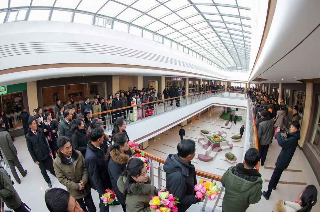 Inauguration Ceremony of Regional-industry Factories and Leisure Complex Held with Splendor in Kangdong County - Image 21