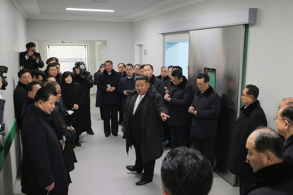 Inaugural Ceremony of Kusong City Hospital Held with Splendor - Image 11