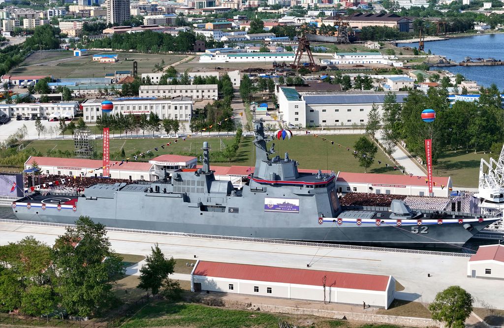 Vigorous Advance and Development of Revolution in Warship-building Industry and Modernization of Naval Forces in New Era Ceremony of Launching Destroyer of KPA Navy Takes Place with Splendour - Image 39