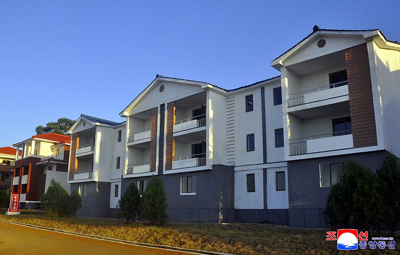 New houses built in Ongjin County, South Hwanghae Province - Image 2