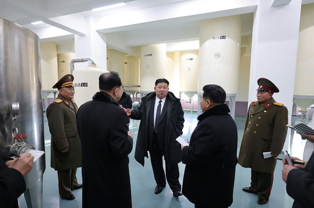 Regional-Industry Factories Inaugurated with Splendor in Sinpho City of DPRK - Image 16