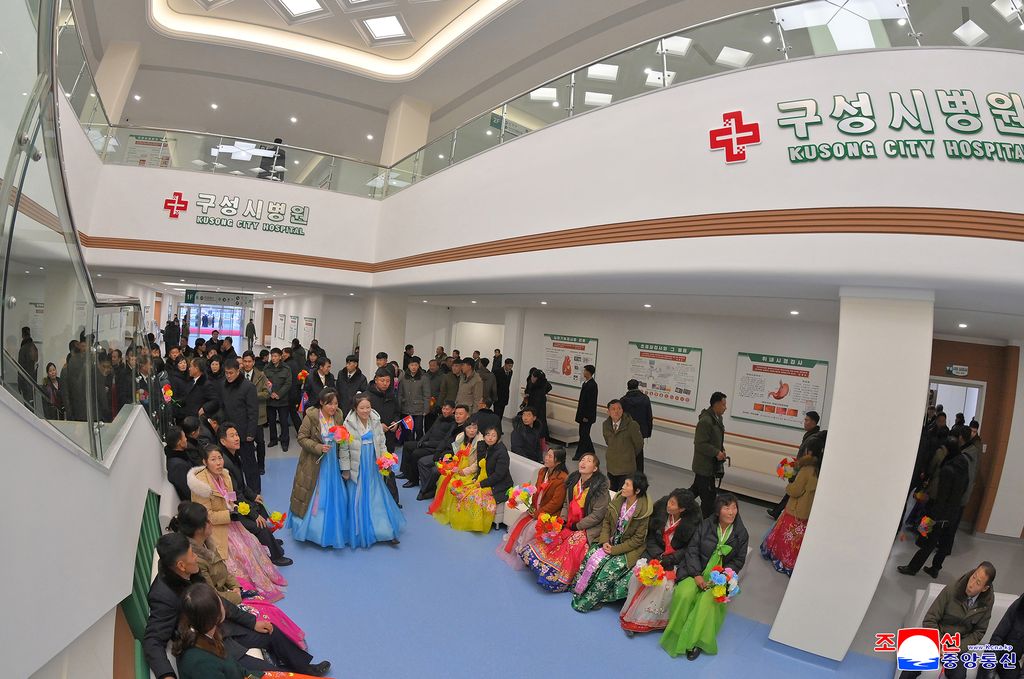 Today's News - Image 189