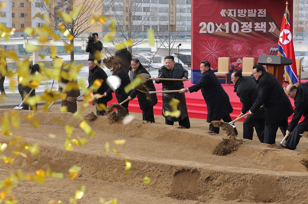 Grand Construction Struggle in 2025 Launched to Implement Regional Development Policy in New EraGroundbreaking Ceremony of Hospital and Leisure Complex in Kangdong County for Regional Development 20×10 Policy Held with Splendour - Image 6