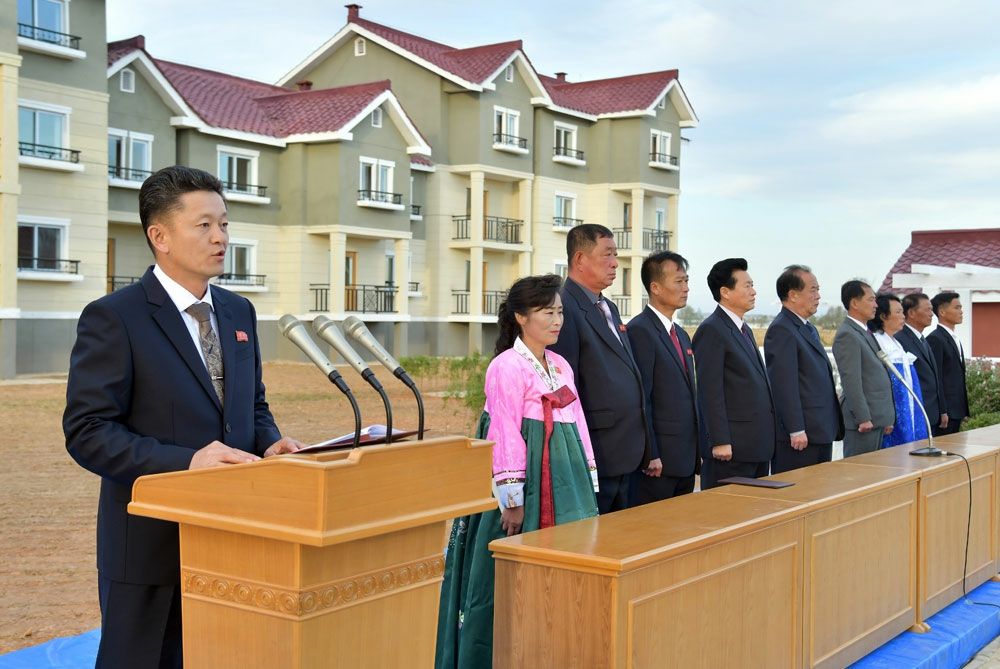 Farmers of Kumdae Farm in DPRK Move into New Houses - Image 4