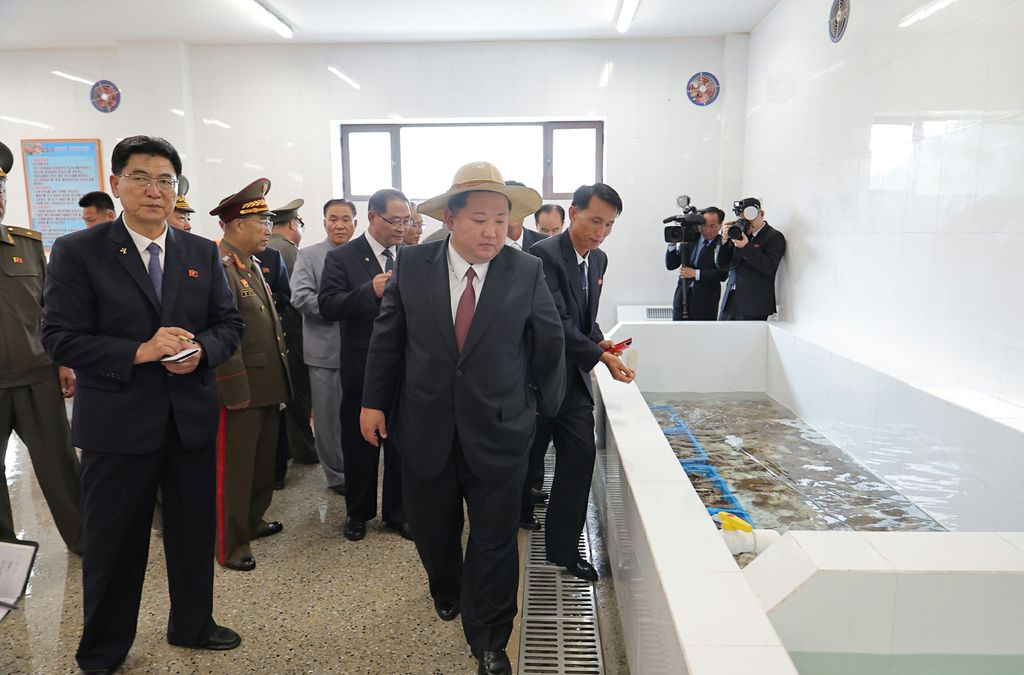 Another Spectacular Fairyland on East Coast in New Era of Regional RejuvenationInaugural Ceremony of Ragwon County Offshore Farm Takes Place with Splendor - Image 26