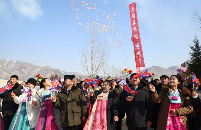 Regional-industry Factories Inaugurated in Kim Hyong Jik County of DPRK with Splendor - Image 5