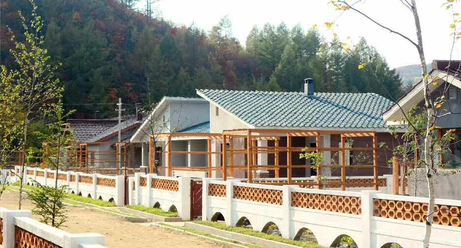 New Houses Built at Farms of South Hamgyong Province, DPRK - Image 3