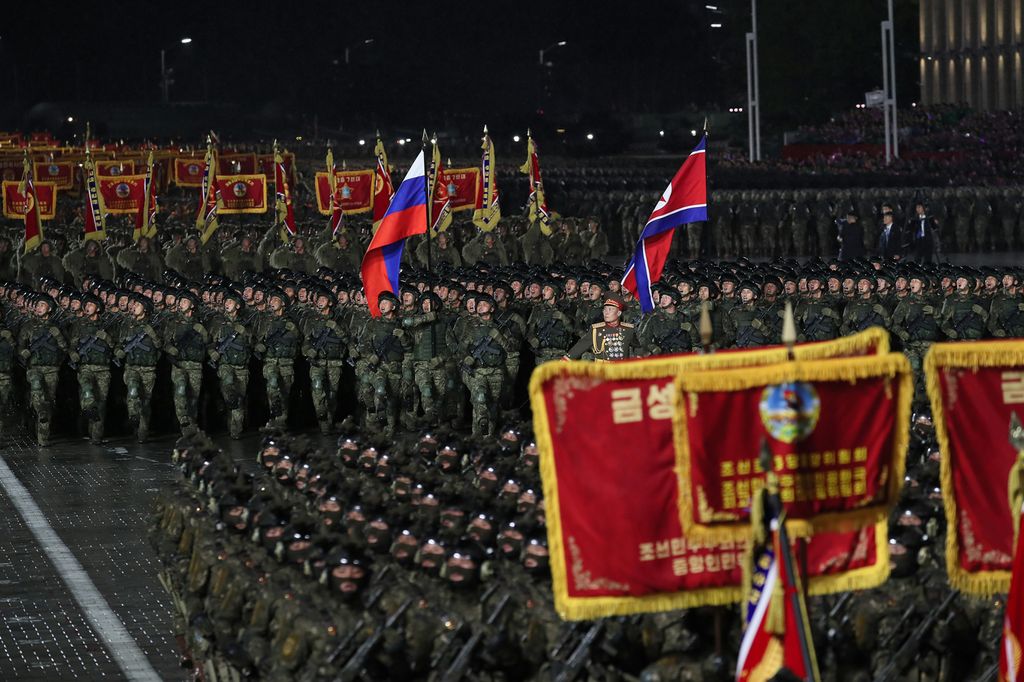 Miltary Parade Marks 80th Founding Anniversary of WPK - Image 23