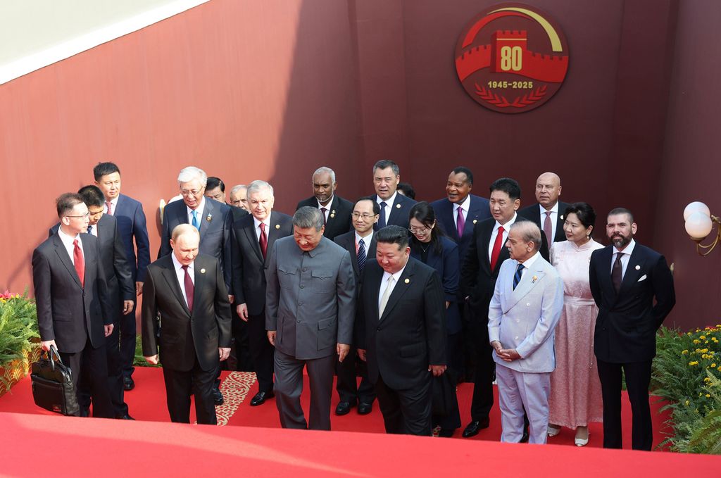 Respected Comrade Kim Jong Un Participates in Commemorations Marking 80th Anniversary of Victory in Chinese People’s War of Resistance against Japanese Aggression and World Anti-Fascist War - Image 14