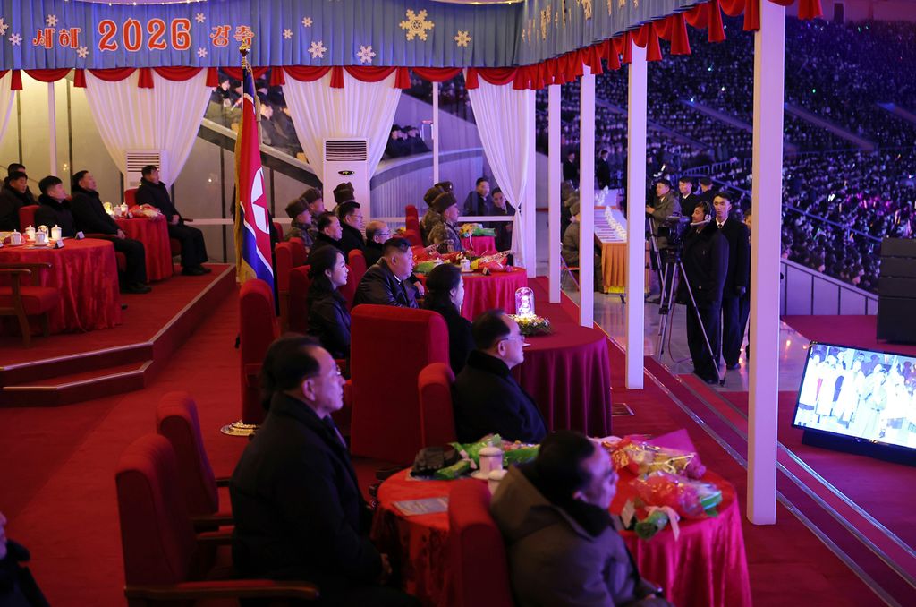 New Year Celebration Performance Given in DPRK - Image 12