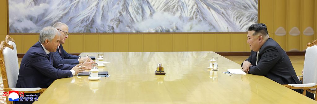 RespectedComrade Kim Jong Un meets speaker of State Duma of Russian Federation - Image 3
