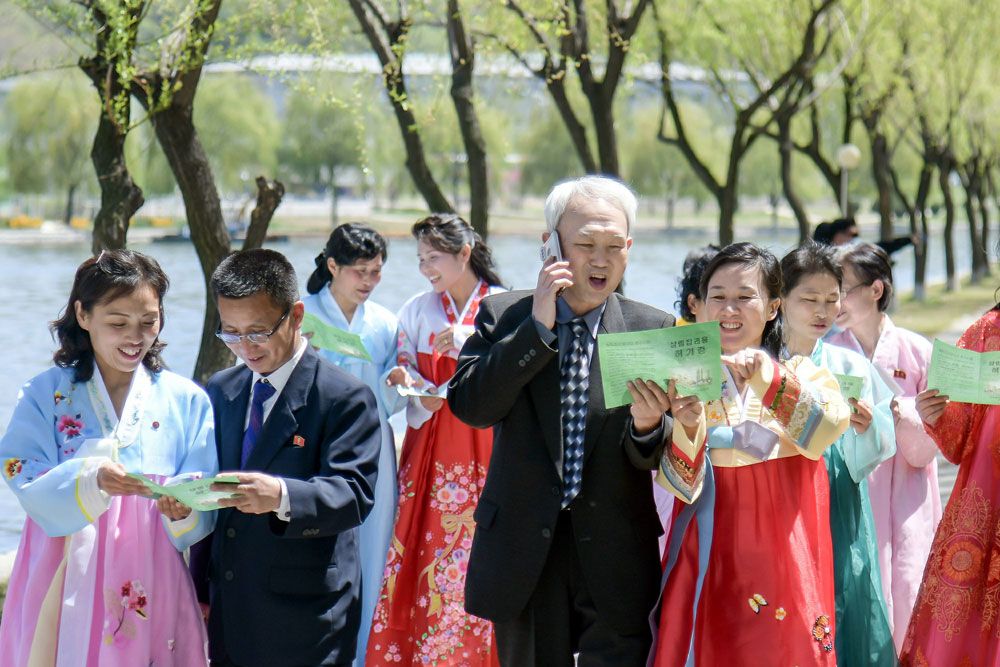 Citizens Move into New Flats in Hwasong Area of DPRK