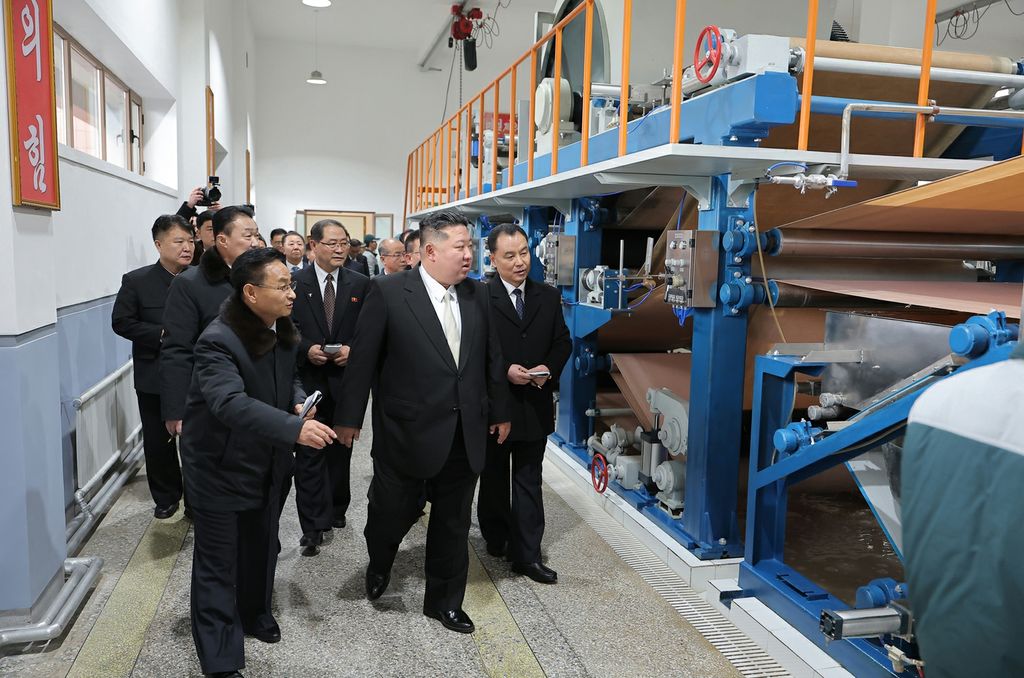 Unsan Paper Mill Inaugurated in South Phyongan Province - Image 4